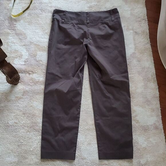 Trina Turk Cropped Pants  - Picture 5 of 9